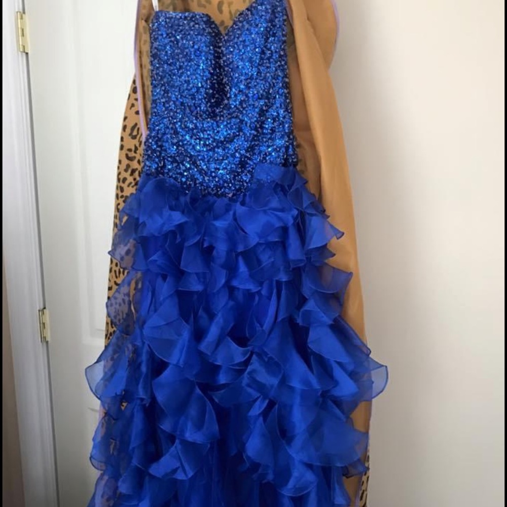 Sheri Hill prom dress